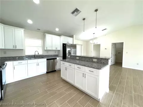 4609 Whiting Dr, Sebring, FL 33870 photo 8