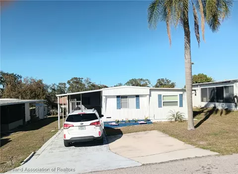 112 Wesley Way, Lake Placid, FL 33852