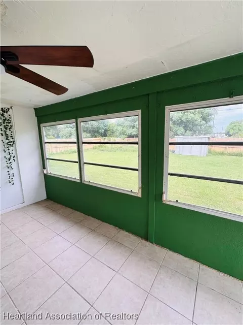 Exterior - 119 Parkview Rd, Sebring, FL 33870 photo 2 of 3