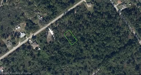 1222 Curtis St, Lake Placid, FL 33852