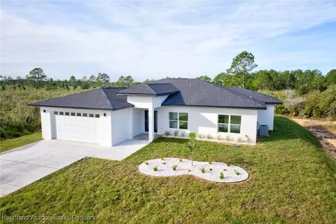 4933 Fettuccine Ave, Sebring, FL 33872