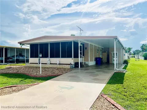 2721 Roger St, Sebring, FL 33870