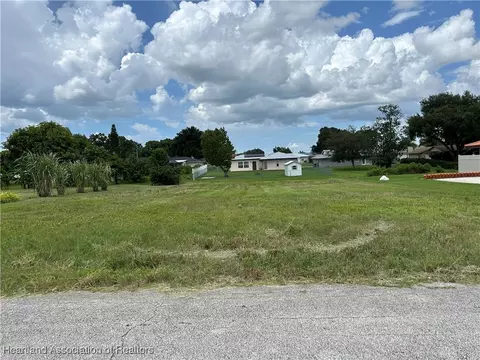 2244 Jackson Dr, Sebring, FL 33870 photo 3
