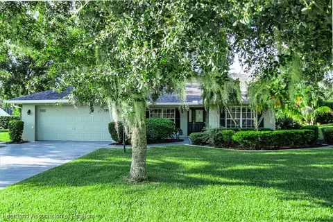 115 Huntley Oaks Blvd, Lake Placid, FL 33852