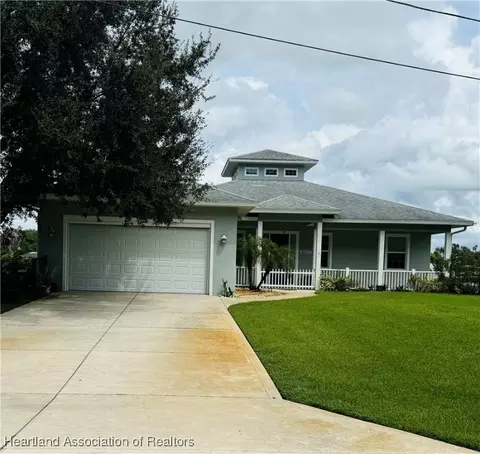 3057 Waterway Dr, Lake Placid, FL 33852