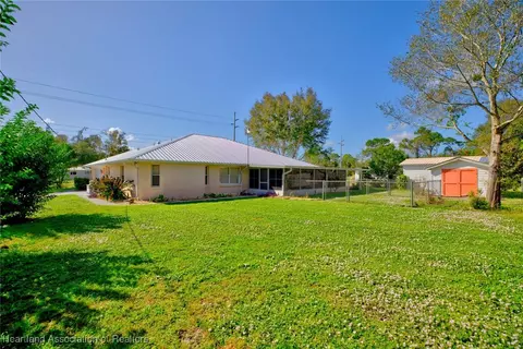 2900 Thunderbird Rd, Sebring, FL 33872 photo 4
