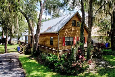 2700 Oak Beach Blvd, Sebring, FL 33875