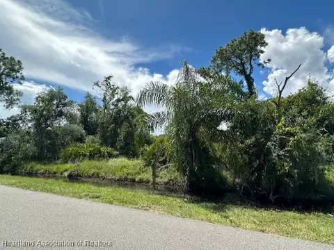 4417 Westminster Rd, Sebring, FL 33875 photo 3