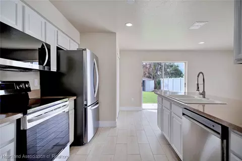 5201 Shad Dr, Sebring, FL 33870 photo 9