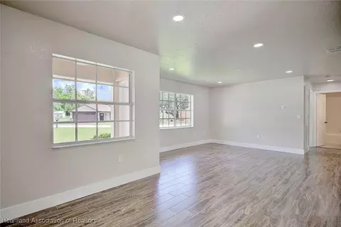 5201 Shad Dr, Sebring, FL 33870 photo 6