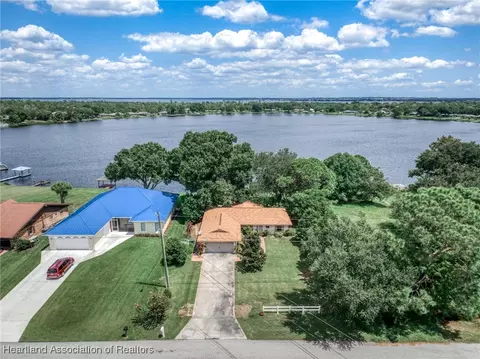 563 Lake August Dr, Lake Placid, FL 33852