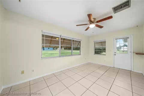 325 Maple Ln, Sebring, FL 33876 photo 10