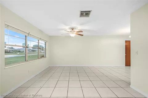 325 Maple Ln, Sebring, FL 33876 photo 6