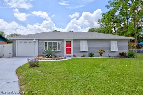913 Lake Sebring Blvd, Sebring, FL 33870