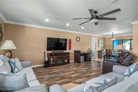 3916 Wild Violet Ave, Sebring, FL 33870 photo 6