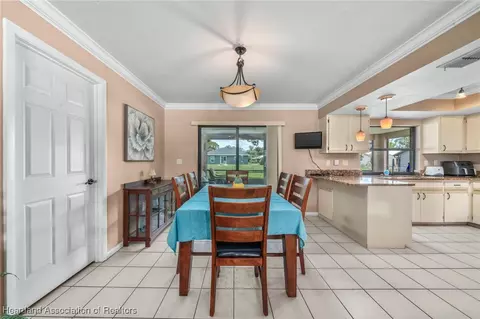 3916 Wild Violet Ave, Sebring, FL 33870 photo 9