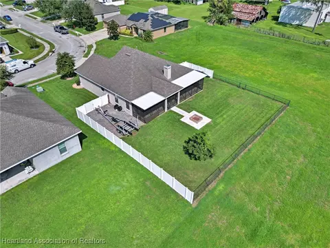 View/Area - 1906 Griffins Green Dr, Bartow, FL 33830 photo 5 of 5