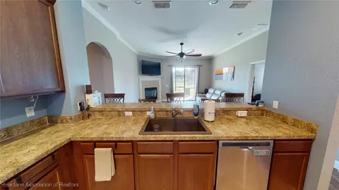 Kitchen - 1906 Griffins Green Dr, Bartow, FL 33830 photo 2 of 2