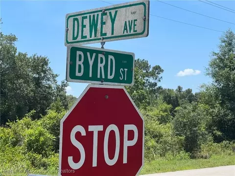 5065 Dewey Ave, Sebring, FL 33875 photo 2