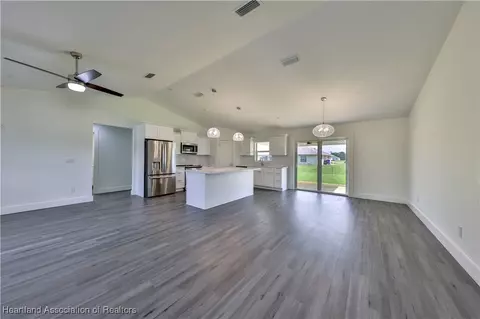 5700 Columbus Blvd, Sebring, FL 33872 photo 3