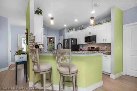 Kitchen - 424 Floral Dr, Sebring, FL 33876 photo 1 of 4
