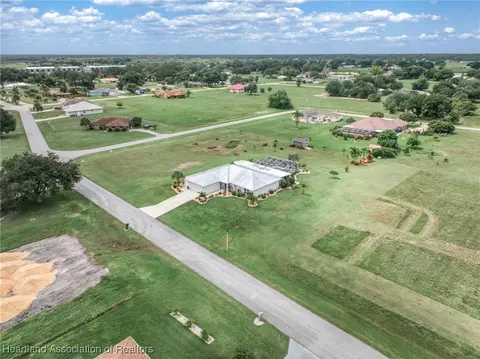 View/Area - 424 Floral Dr, Sebring, FL 33876 photo 4 of 10