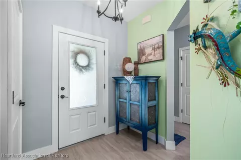 Entry Way - 424 Floral Dr, Sebring, FL 33876 photo 1 of 1