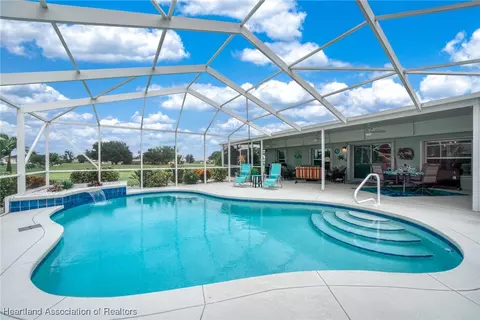 Exterior - 424 Floral Dr, Sebring, FL 33876 photo 3 of 13