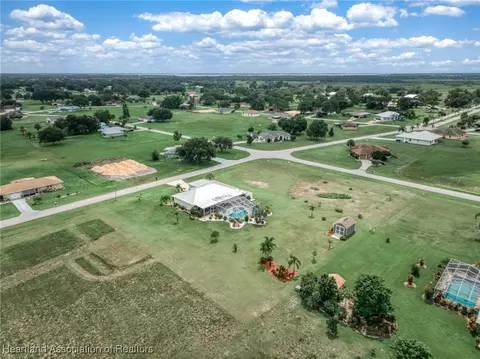 View/Area - 424 Floral Dr, Sebring, FL 33876 photo 3 of 10