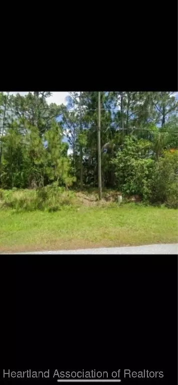 1722 Stream Ave, Sebring, FL 33875