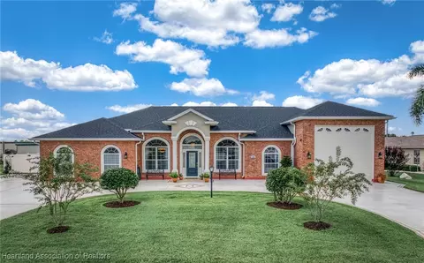 2340 Pinewood Blvd, Sebring, FL 33870