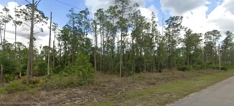 908 Johns Ave, Lehigh Acres, FL 33972