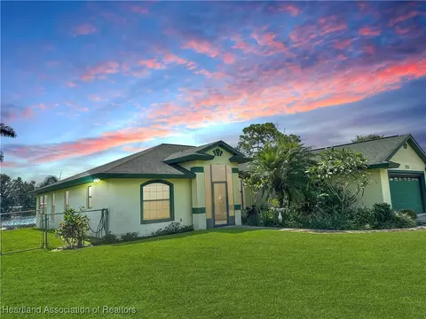 1733 Circle Dr, Lake Placid, FL 33852