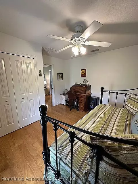 Bedroom - 4541 Vantage Cir, Sebring, FL 33872 photo 4 of 7