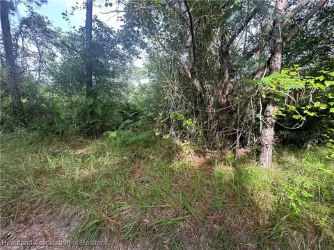 4926 4920 Oak Rd, Sebring, FL 33875