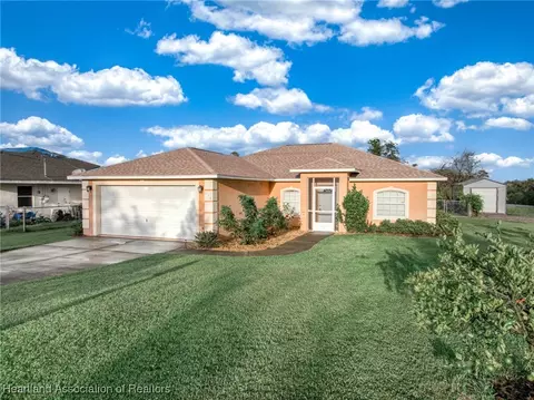 116 Imbros Ave NE, Lake Placid, FL 33852