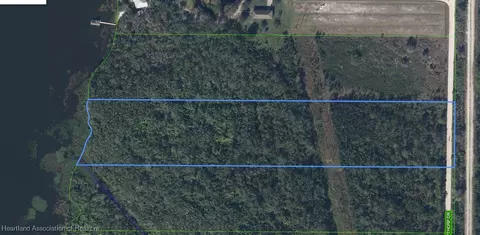 387 Lake Apthorp Dr, Lake Placid, FL 33852