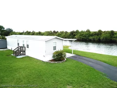 1339 Old Lakeport Road 14a, Moore Haven, FL 33471