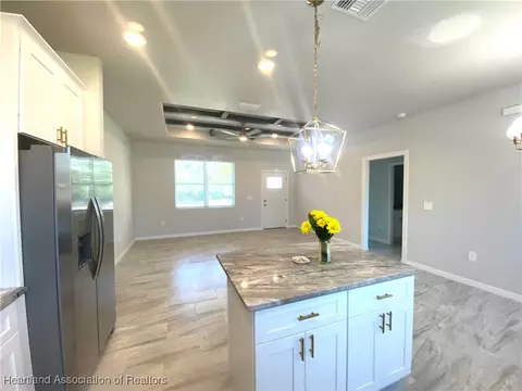 812 Hanover Ave, Sebring, FL 33872 photo 5