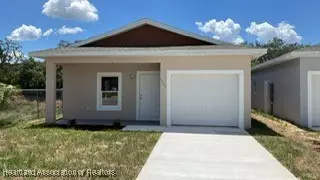 1439 Las Villas Blvd, Sebring, FL 33870
