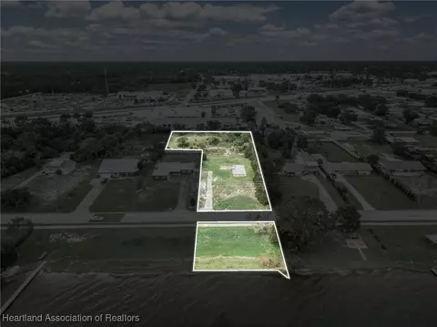 4590 Lakeview Dr, Sebring, FL 33870