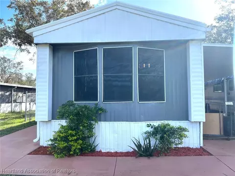 6442 Old Plantation Ave, Sebring, FL 33876