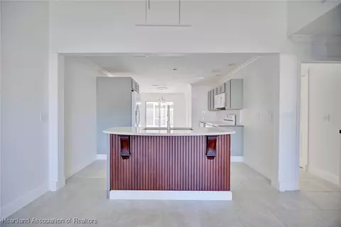 5503 Granada Blvd, Sebring, FL 33872 photo 9