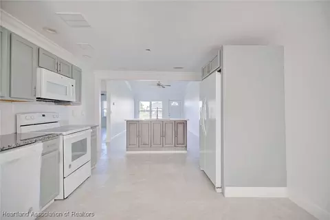 5503 Granada Blvd, Sebring, FL 33872 photo 14