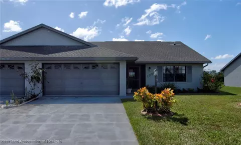 1633 W Orangewood Ct, Avon Park, FL 33825