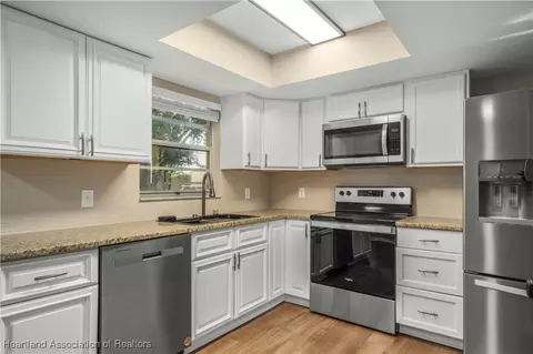 Kitchen - 6515 Mattee Dr, Sebring, FL 33875 photo 1 of 3