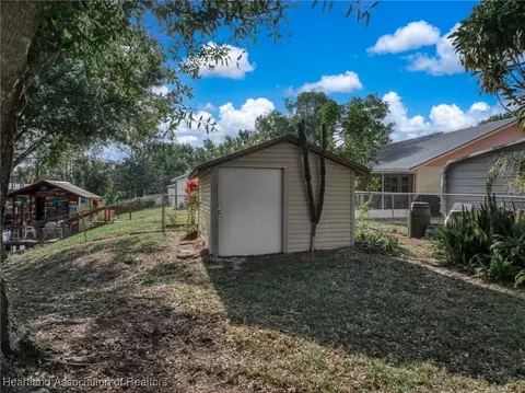 Exterior - 6515 Mattee Dr, Sebring, FL 33875 photo 4 of 7