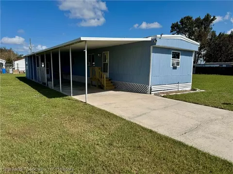 4710 Mundell Ave, Sebring, FL 33870