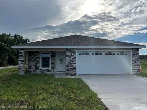 4209 Doc Coil Rd, Bowling Green, FL 33834