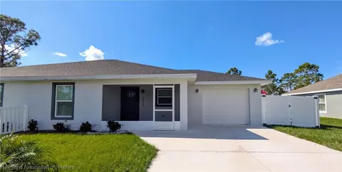 5511 Castania Dr, Sebring, FL 33872